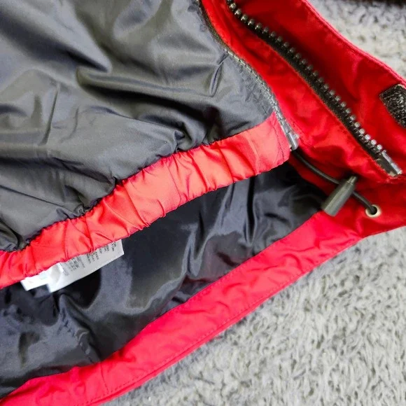 The North Face Winter Jacket Hooded Full Zip Pockets Red Gray Boys S